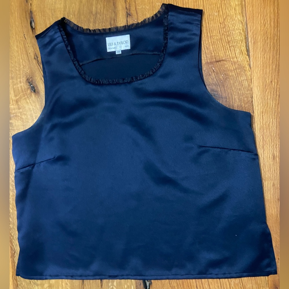 Lily & Taylor Vintage Navy Blue Sleeveless Top,  Lace Trim & Side Slits, Size 14
